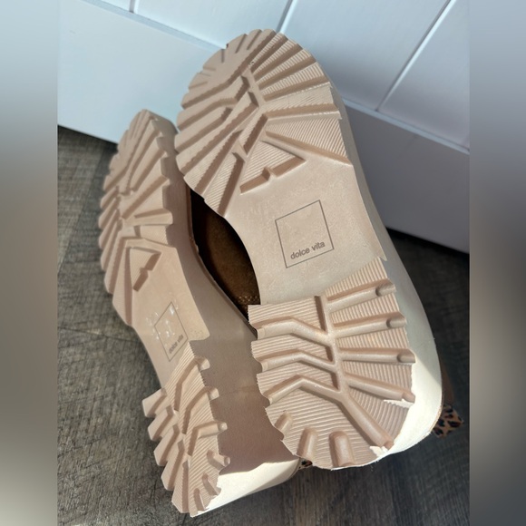 Dolce Vita Hinto Combat Suede Ankle Boot - Picture 7 of 7